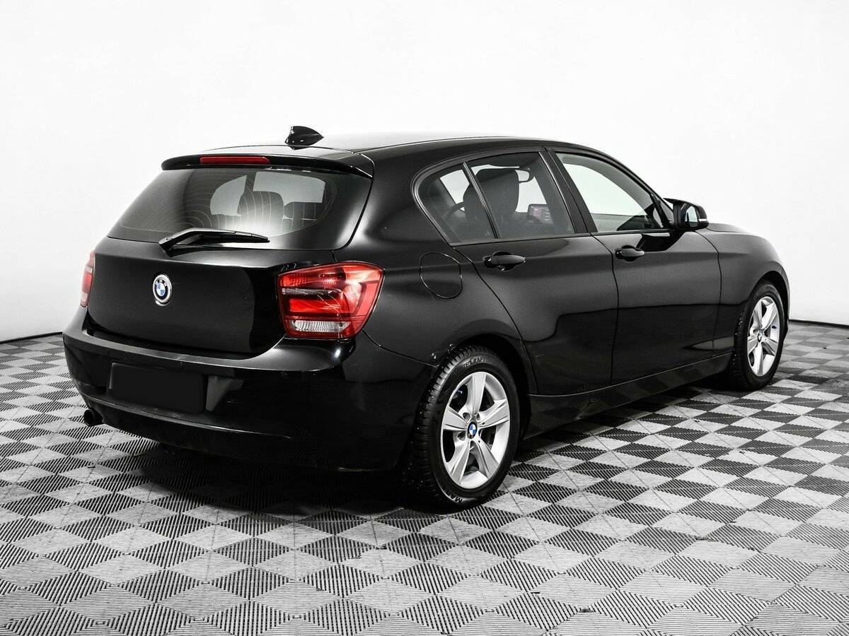 BMW 1 серии с пробегом — 2012 год. Фото: #4