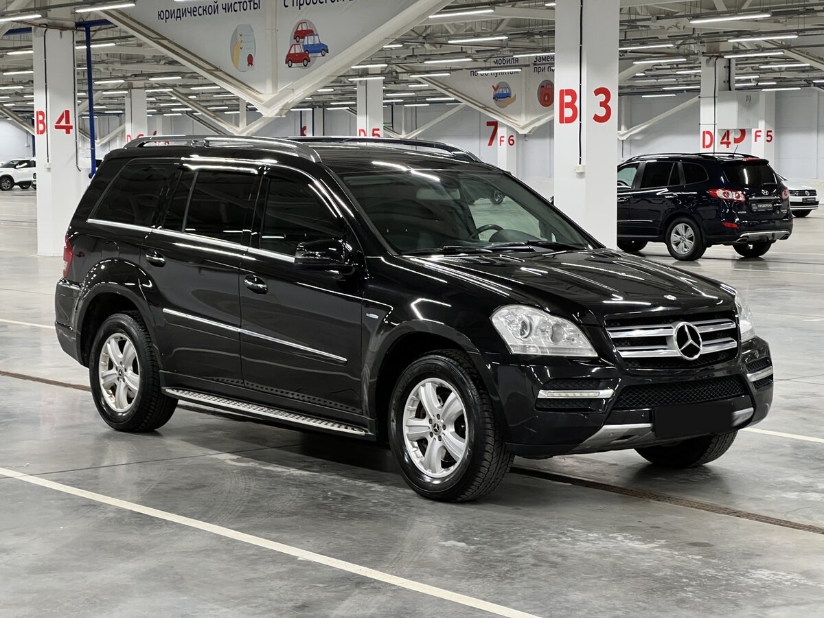 Mercedes-Benz GL-Класс с пробегом — 2011 год. Фото: #2
