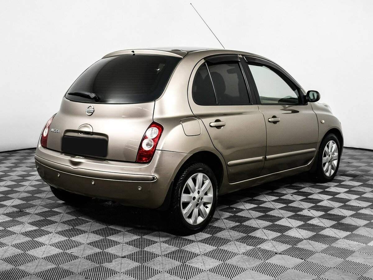 Nissan Micra с пробегом — 2007 год. Фото: #4