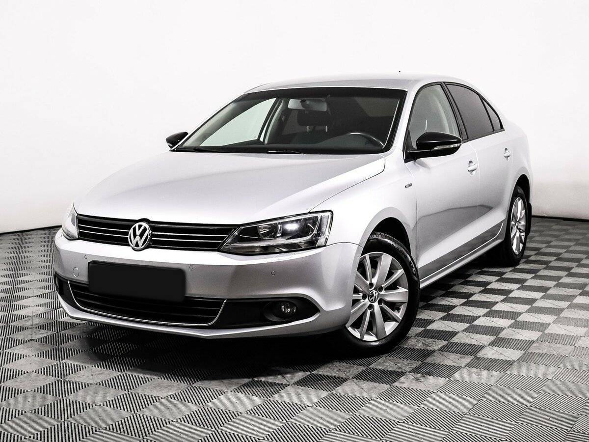 Volkswagen Jetta с пробегом — 2013 год. Фото: #0