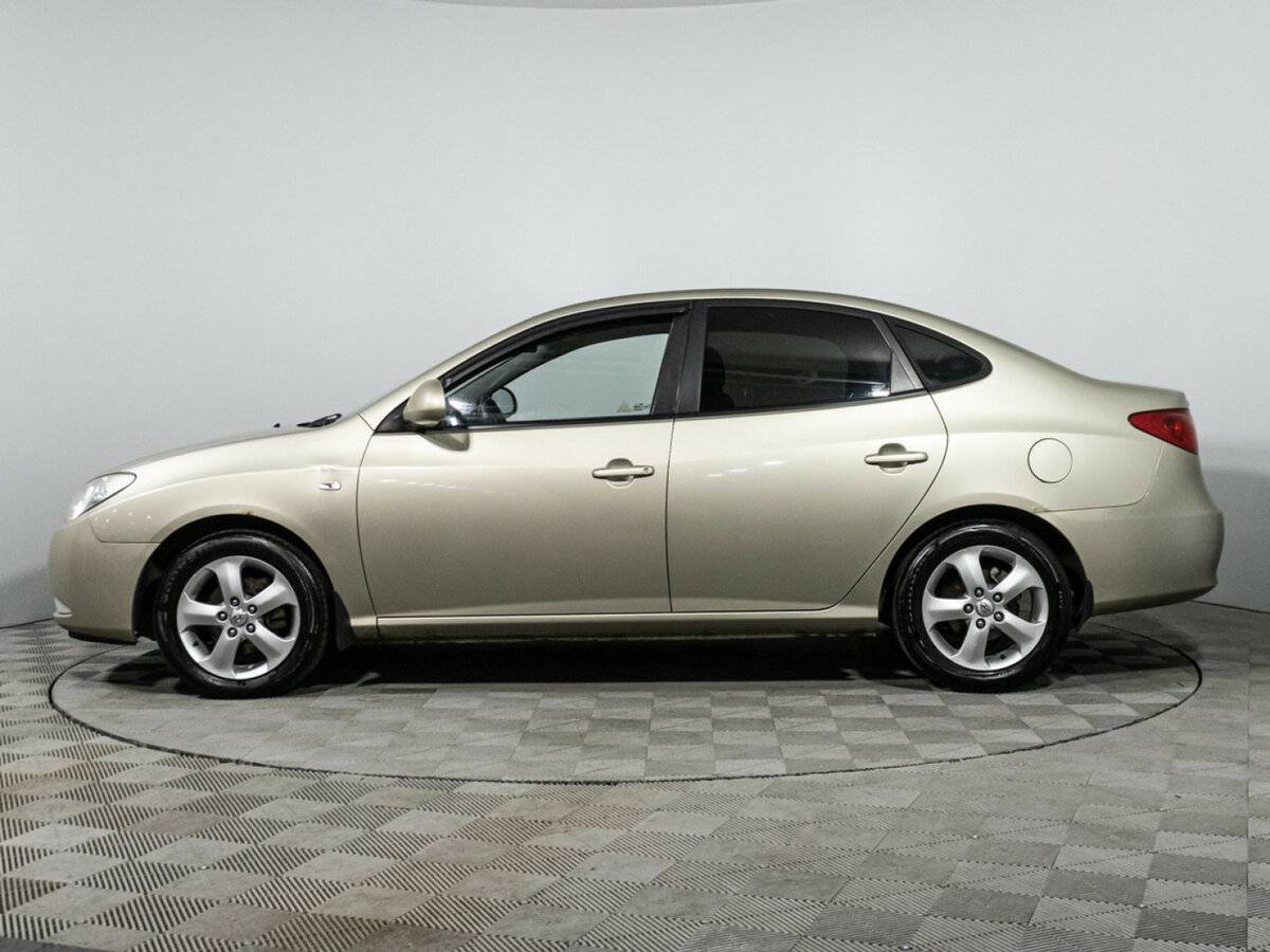 Hyundai Elantra с пробегом — 2007 год. Фото: #7