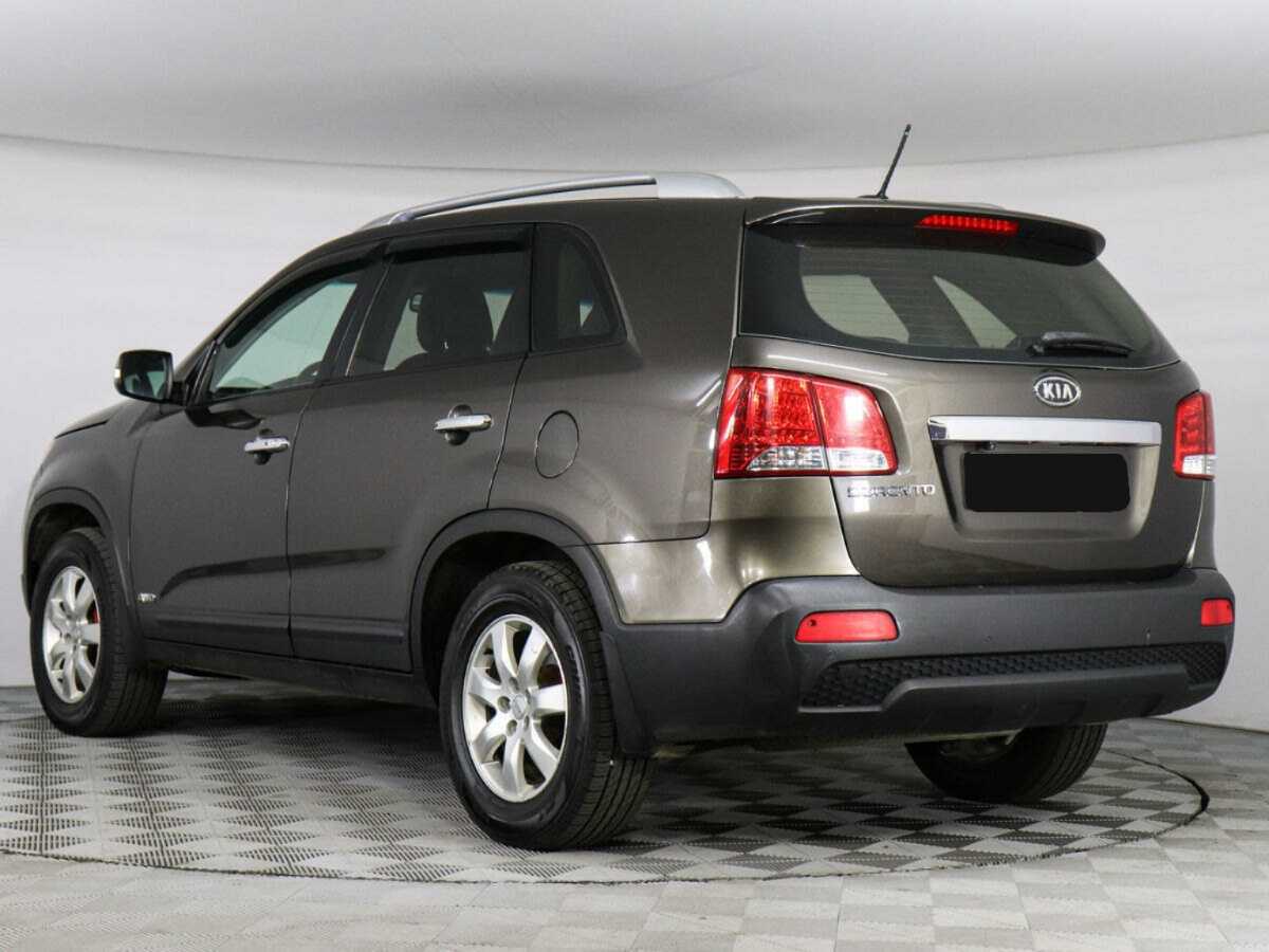 Kia Sorento с пробегом — 2011 год. Фото: #6