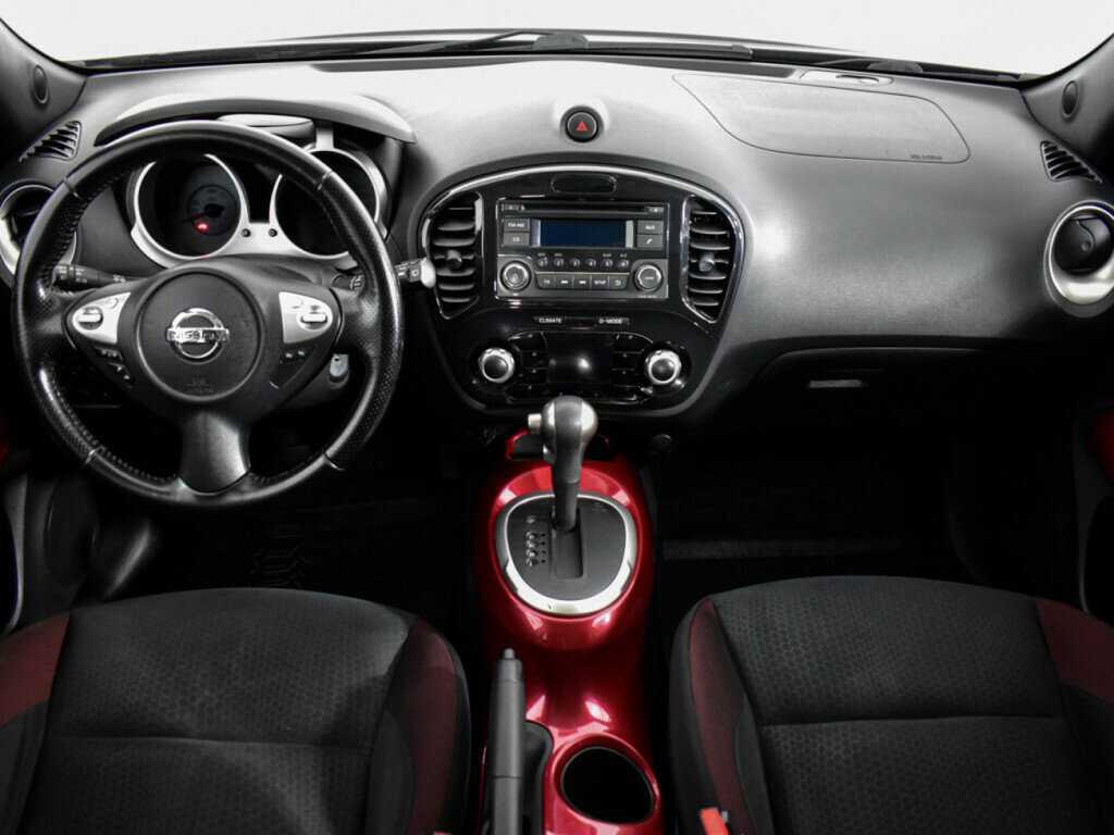 Nissan Juke с пробегом — 2011 год. Фото: #11