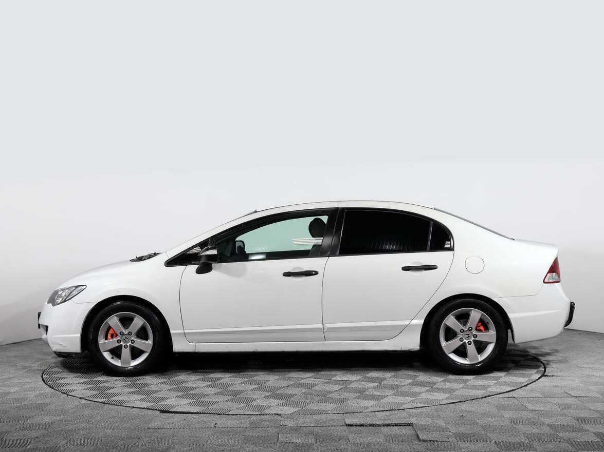 Honda Civic с пробегом — 2008 год. Фото: #6