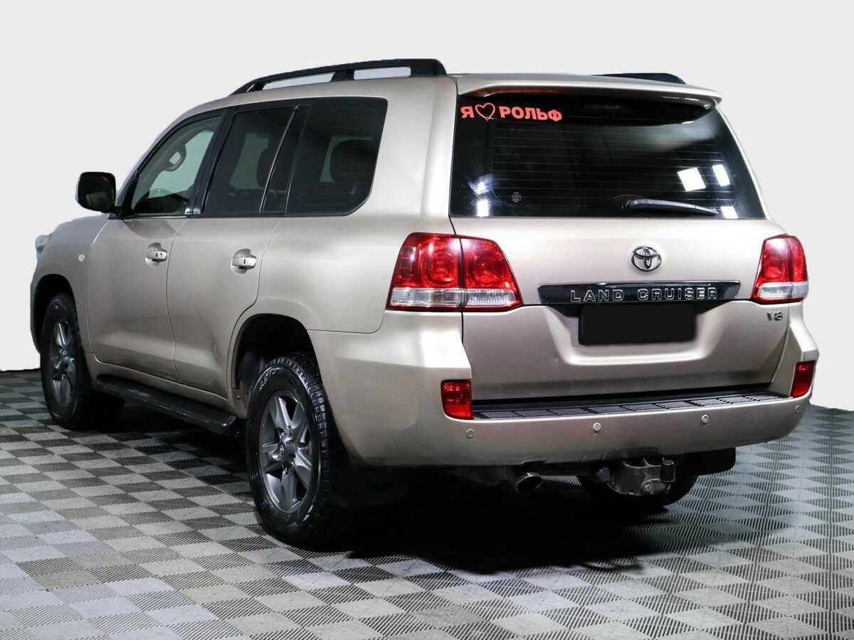 Toyota Land Cruiser с пробегом — 2011 год. Фото: #6