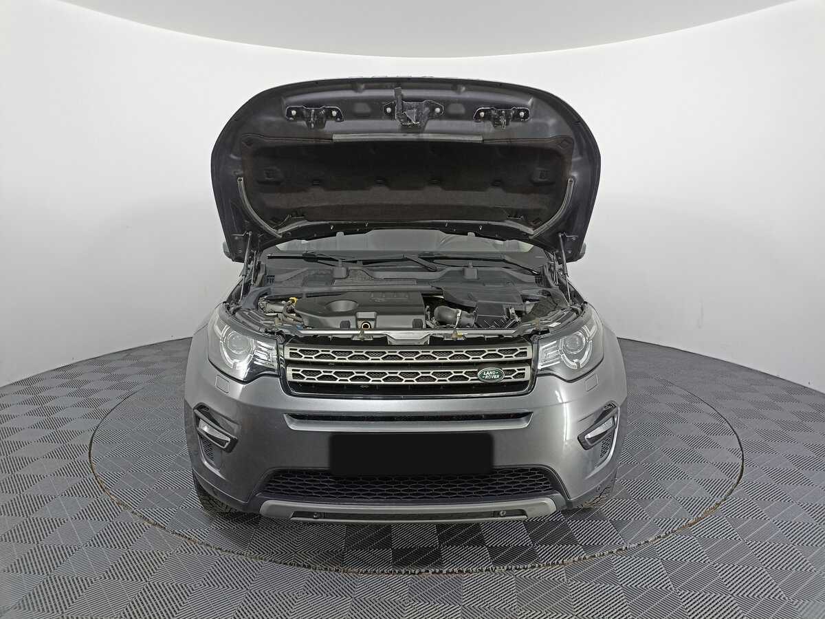 Land Rover Discovery Sport с пробегом — 2019 год. Фото: #8