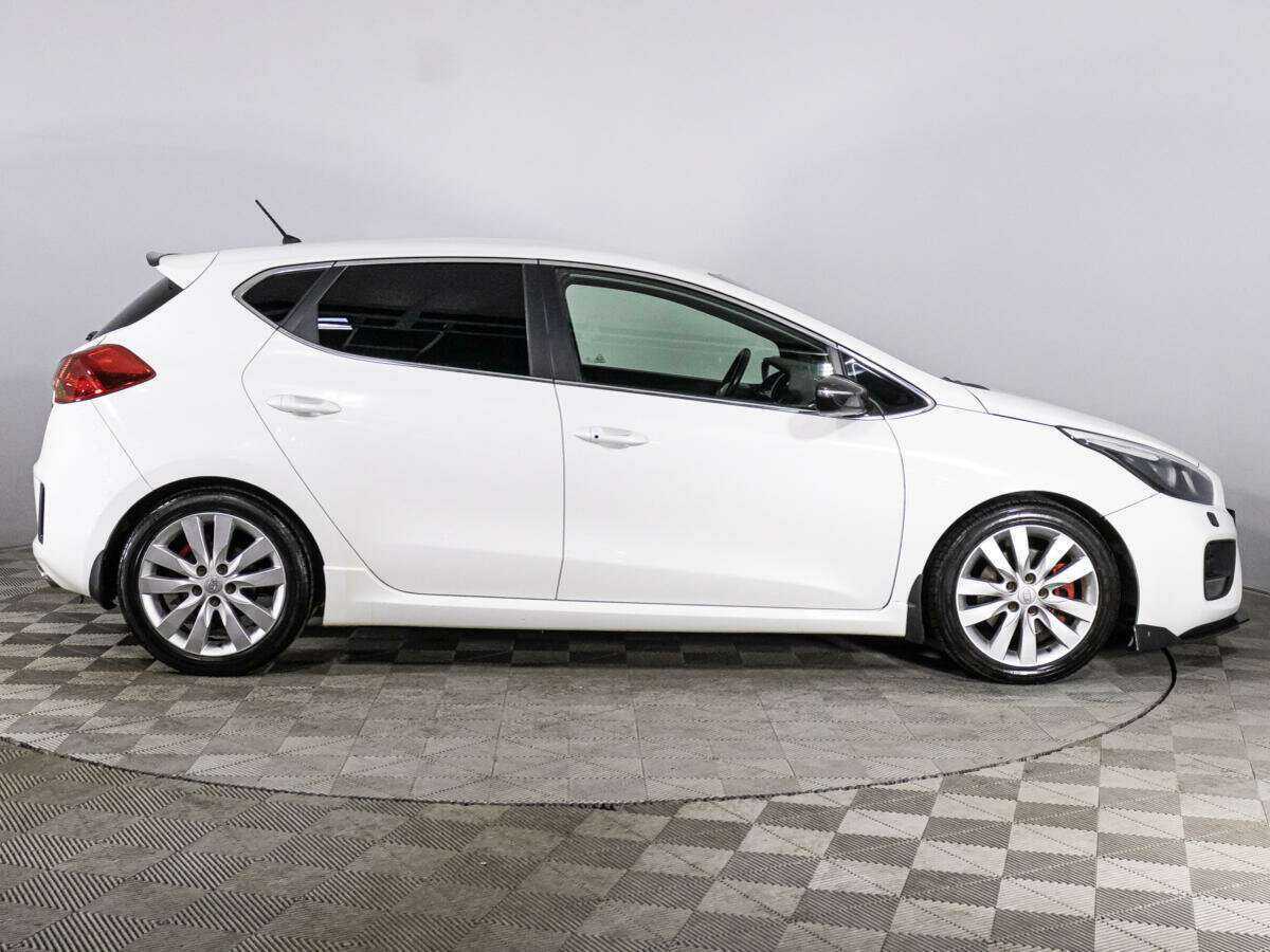 Kia Ceed GT с пробегом — 2014 год. Фото: #3