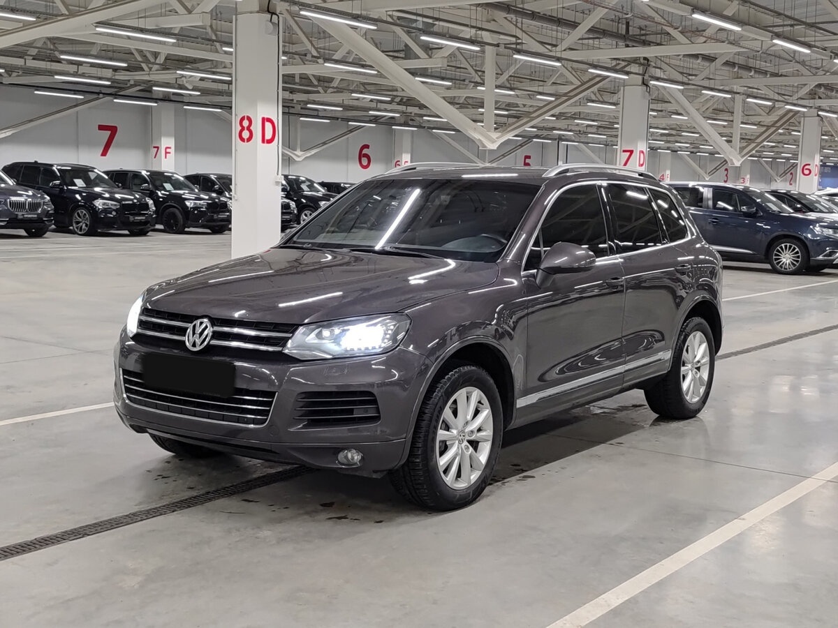 Volkswagen Touareg с пробегом — 2012 год. Посмотреть фото