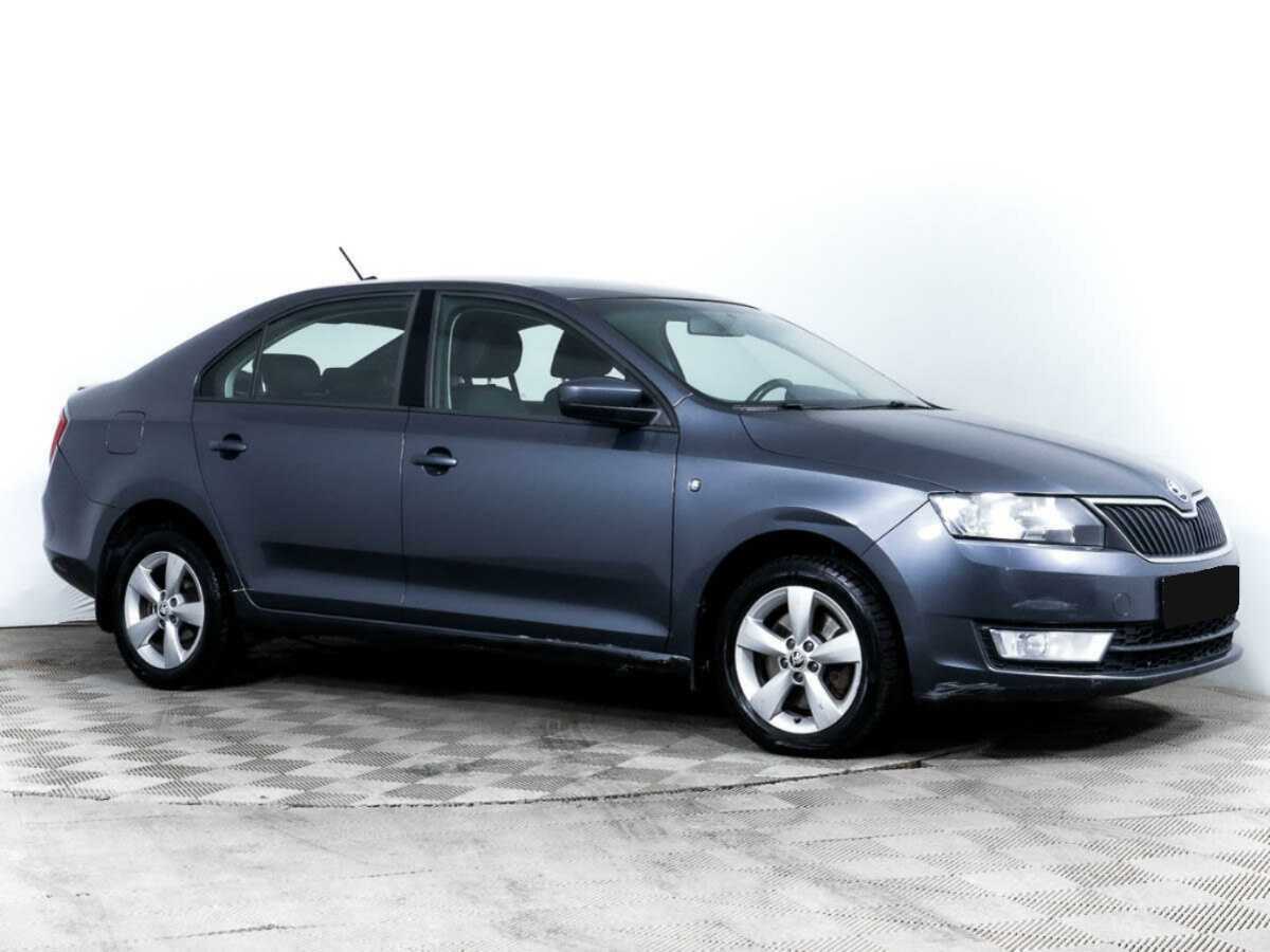 Skoda Rapid с пробегом — 2014 год. Фото: #2