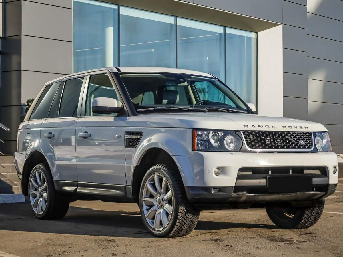 Land Rover Range Rover Sport с пробегом — 2013 год. Фото: #3