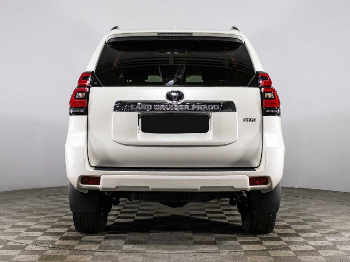 Toyota Land Cruiser Prado с пробегом — 2018 год. Фото: #4