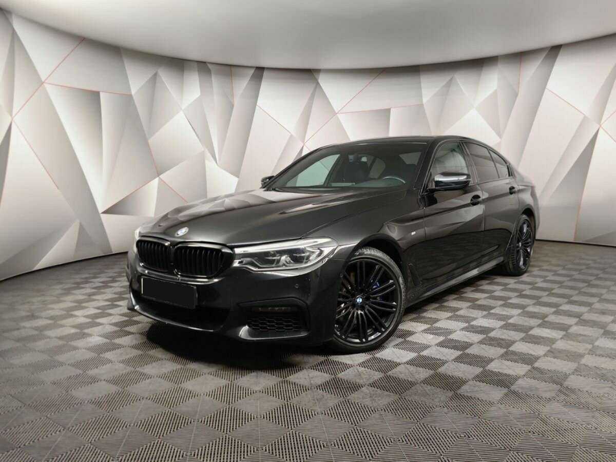 BMW 5 серии с пробегом — 2018 год. Фото: #0