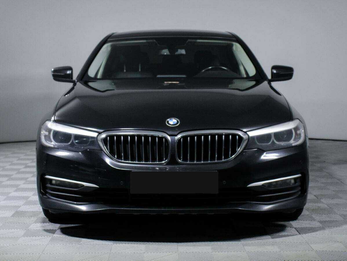 BMW 5 серии с пробегом — 2017 год. Фото: #1