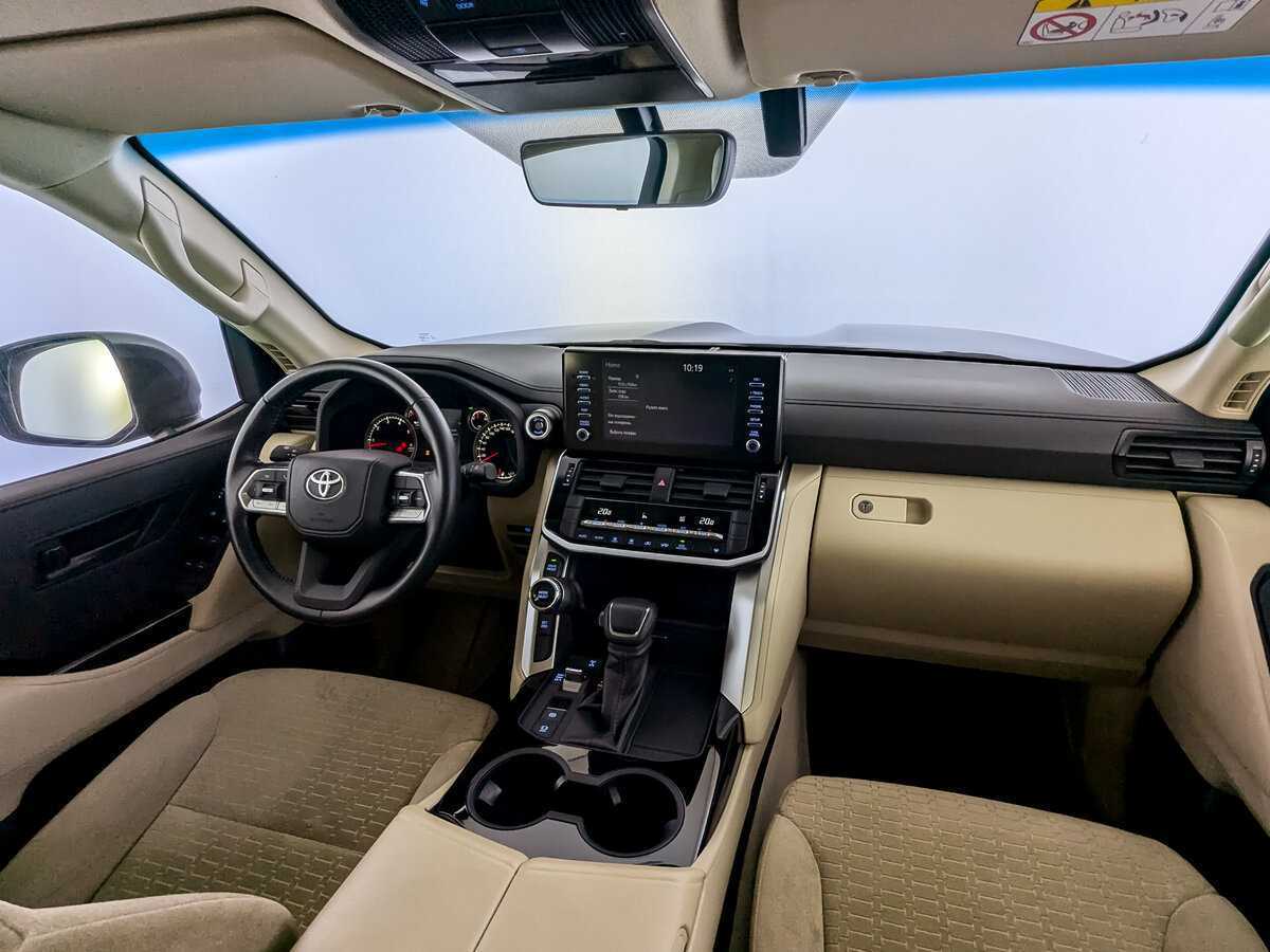 Toyota Land Cruiser с пробегом — 2023 год. Фото: #29