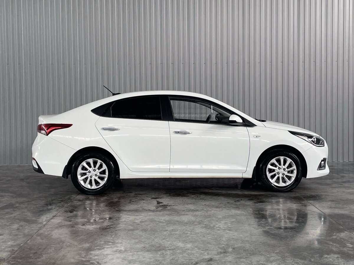 Hyundai Solaris с пробегом — 2018 год. Фото: #3