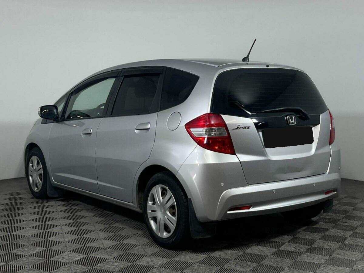 Honda Jazz с пробегом — 2011 год. Фото: #6