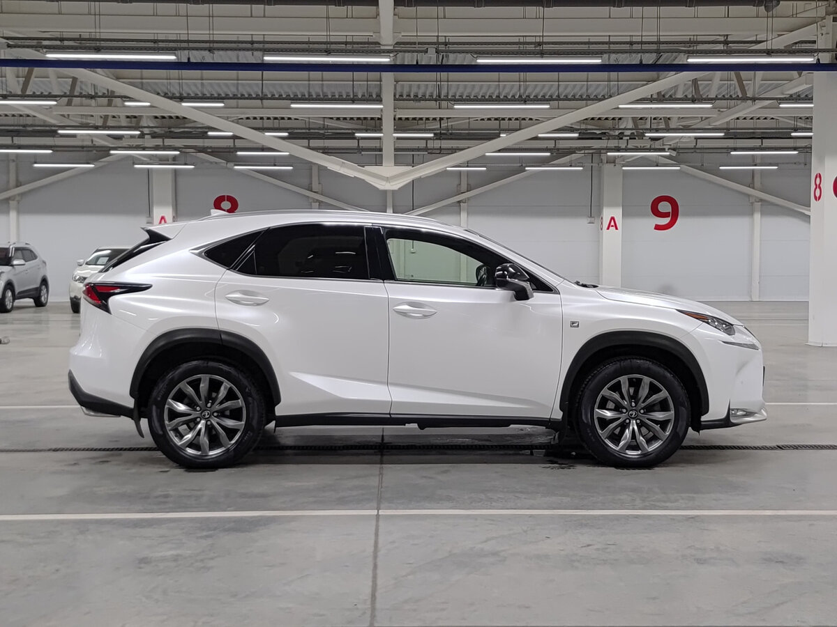 Lexus NX с пробегом — 2014 год. Фото: #3