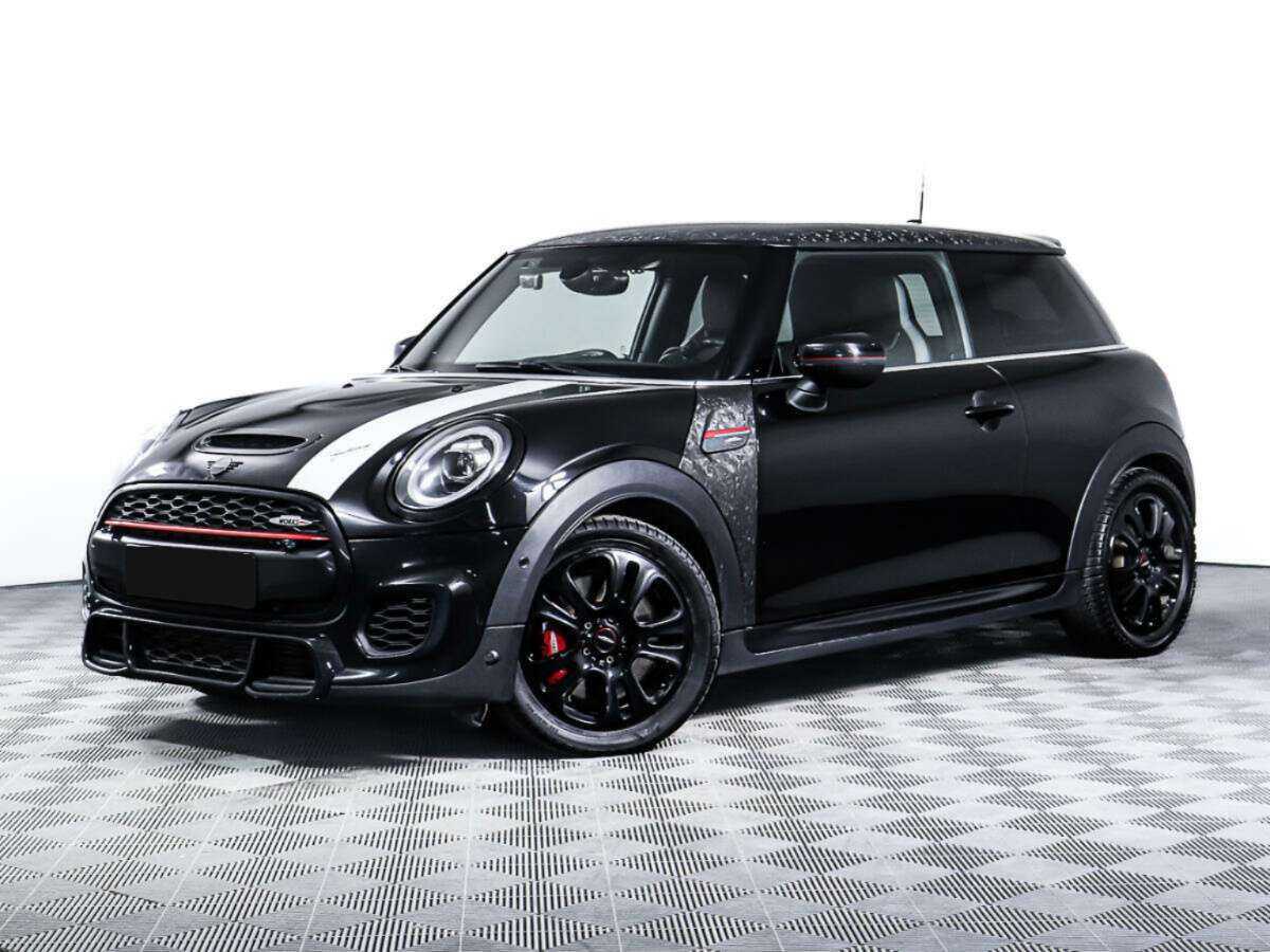 Mini Hatch с пробегом — 2020 год. Посмотреть фото