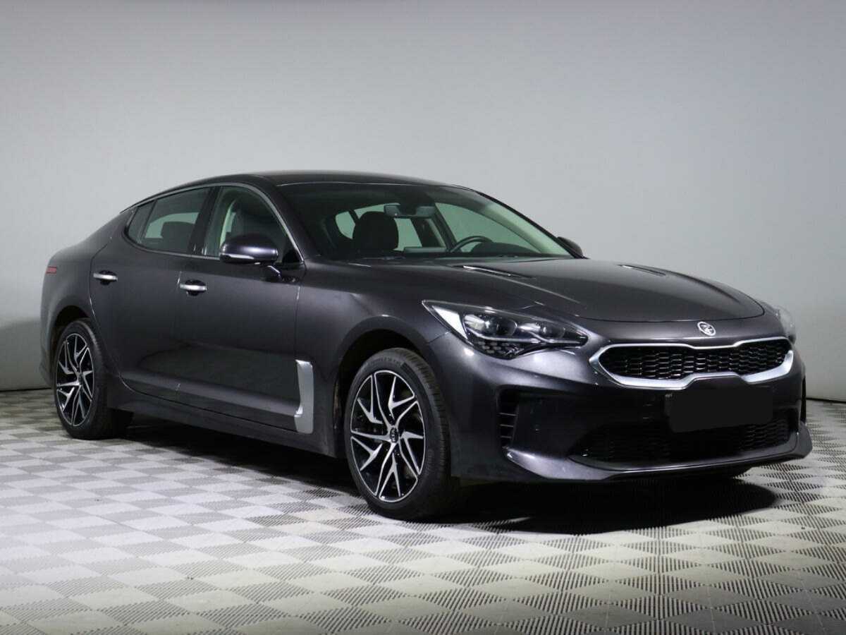 Kia Stinger с пробегом — 2021 год. Фото: #2