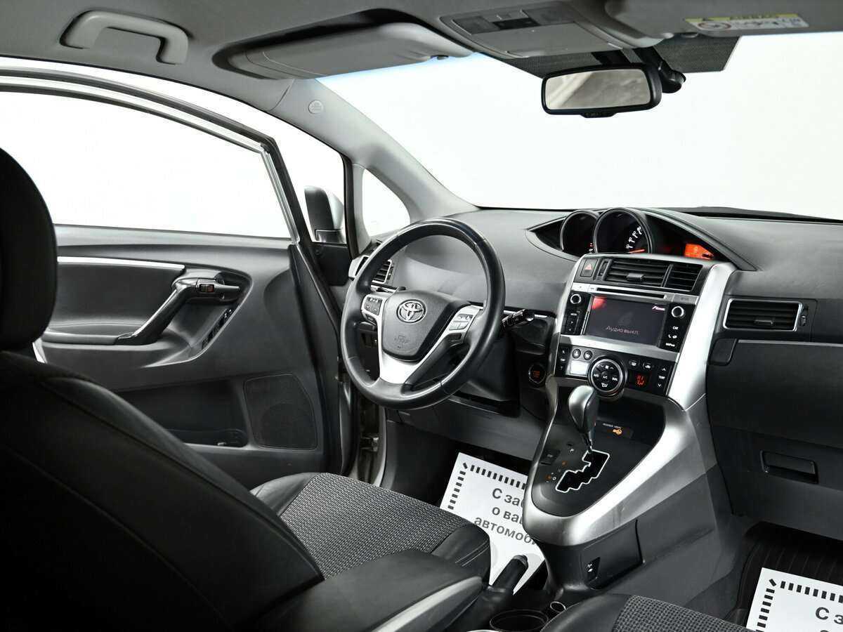 Toyota Verso с пробегом — 2013 год. Фото: #5