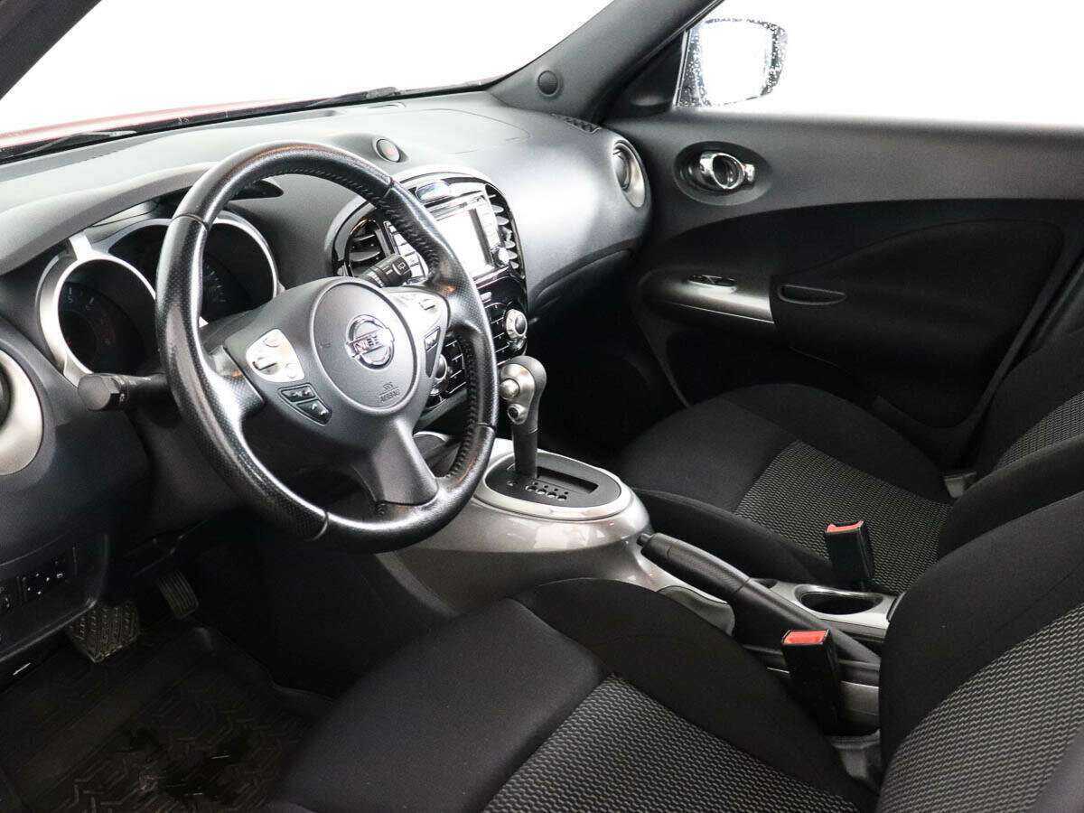Nissan Juke с пробегом — 2015 год. Фото: #7