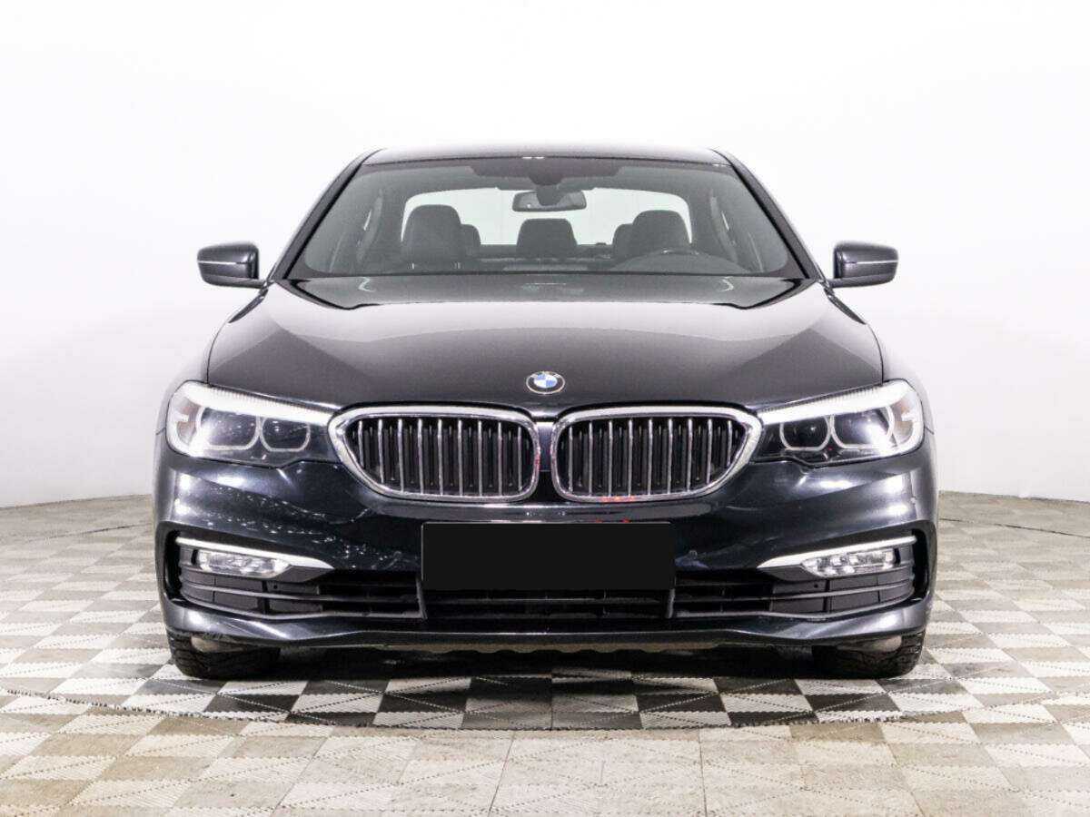 BMW 5 серии с пробегом — 2017 год. Фото: #1