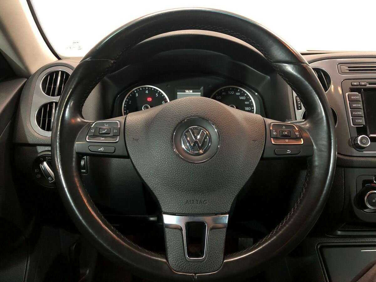 Volkswagen Tiguan с пробегом — 2011 год. Фото: #15