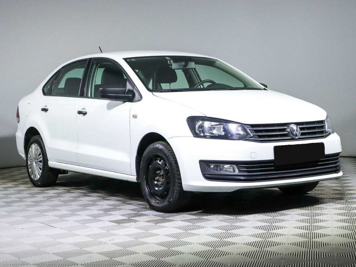 Volkswagen Polo с пробегом — 2020 год. Фото: #2