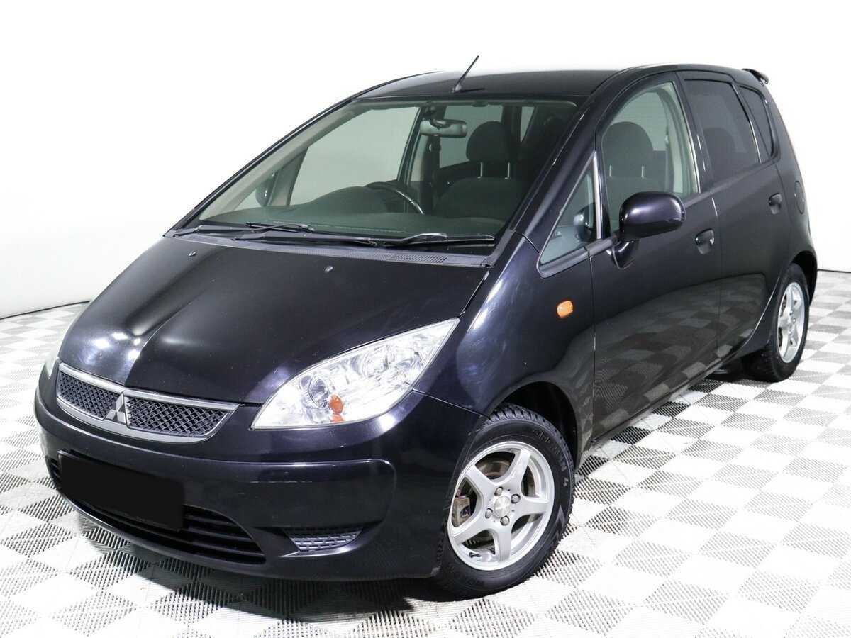 Mitsubishi Colt с пробегом — 2010 год. Фото: #15