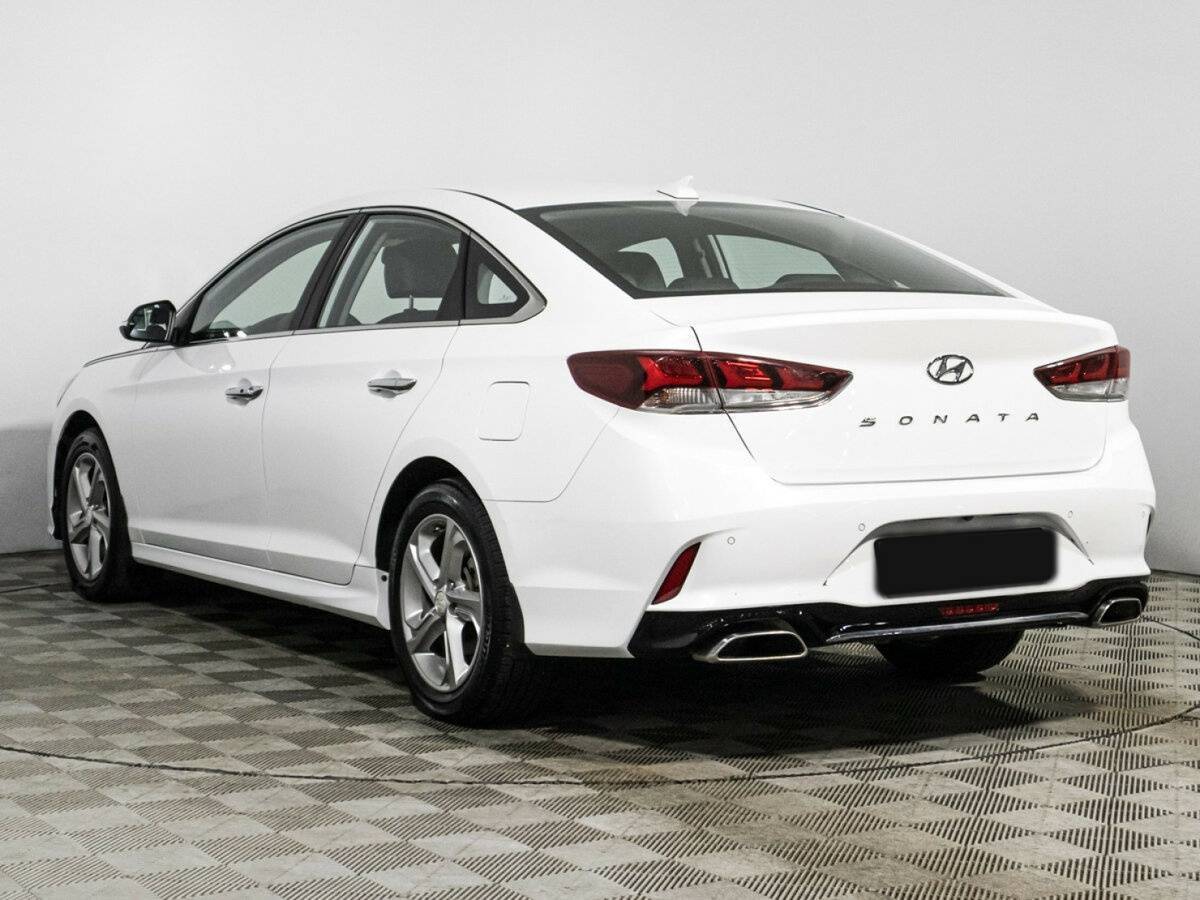 Hyundai Sonata с пробегом — 2019 год. Фото: #6
