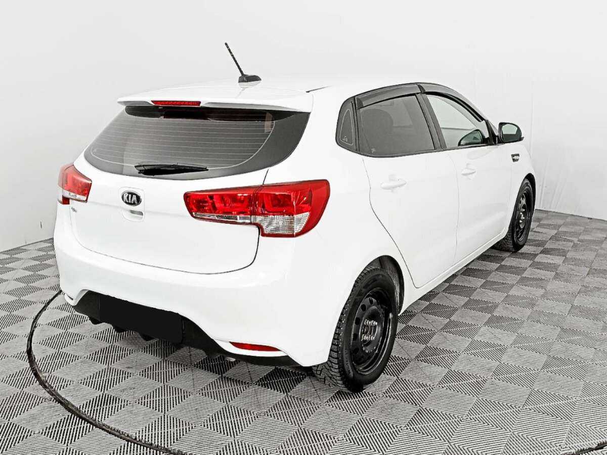 Kia Rio с пробегом — 2017 год. Фото: #4