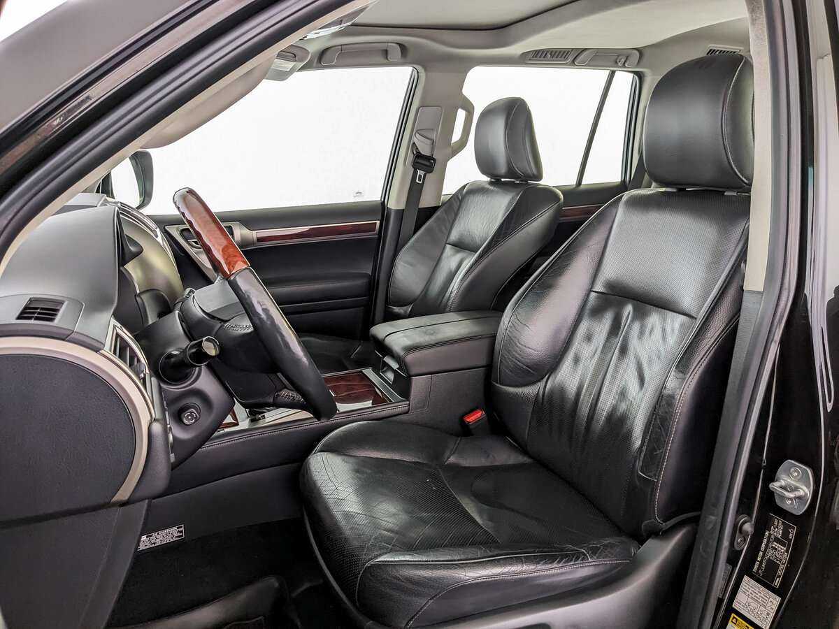 Lexus GX с пробегом — 2012 год. Фото: #19