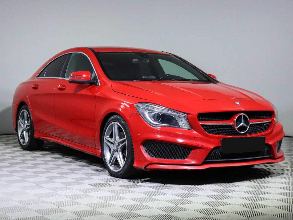 Mercedes-Benz CLA с пробегом — 2013 год. Фото: #2