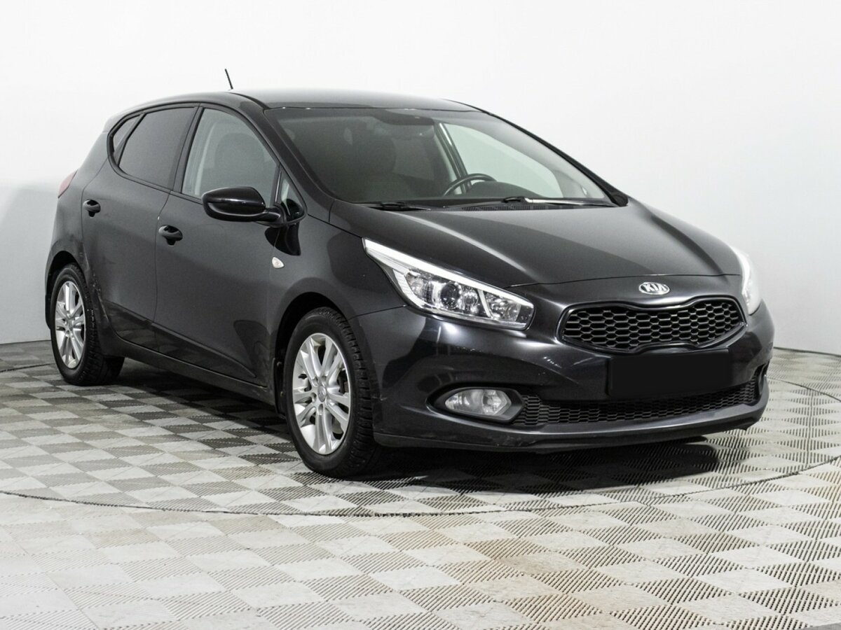 Kia Ceed с пробегом — 2013 год. Фото: #2