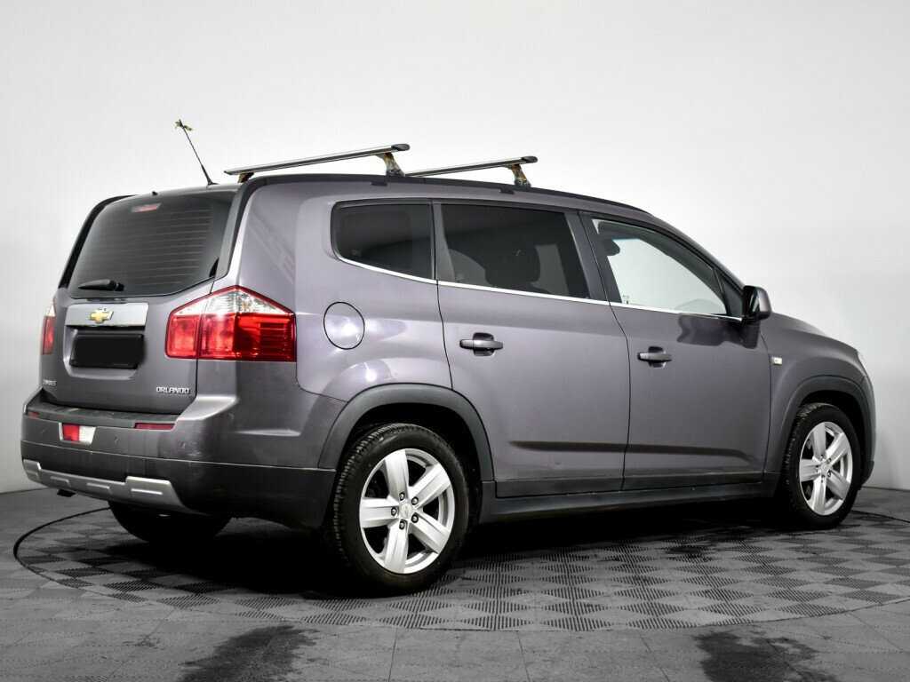 Chevrolet Orlando с пробегом — 2012 год. Фото: #3