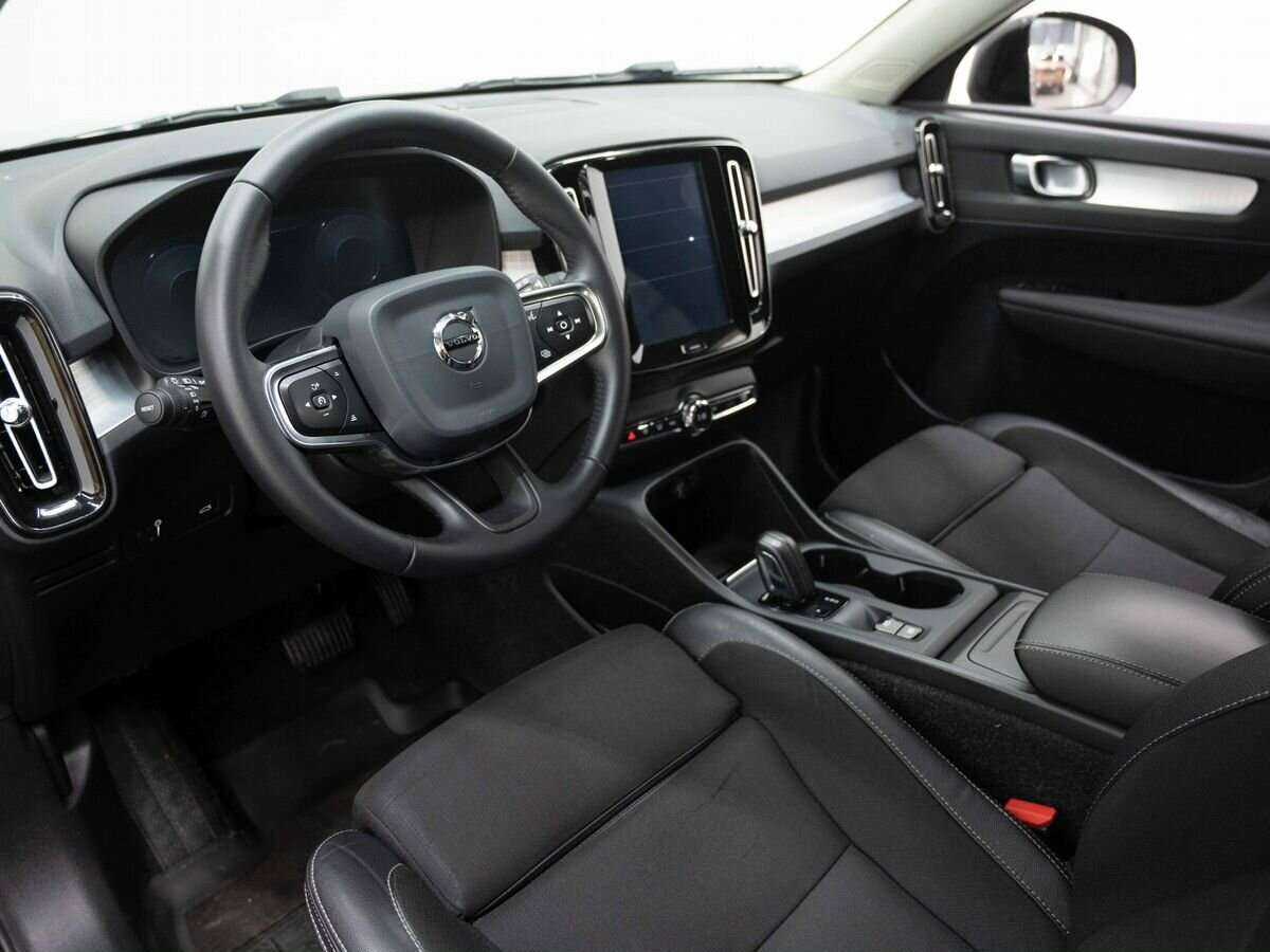 Volvo XC40 с пробегом — 2019 год. Фото: #6