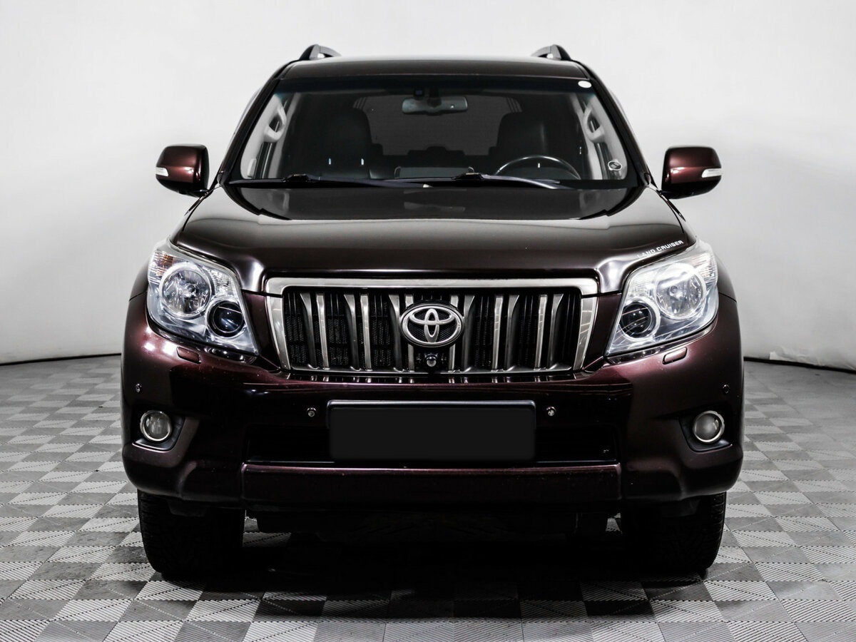 Toyota Land Cruiser Prado с пробегом — 2010 год. Фото: #1