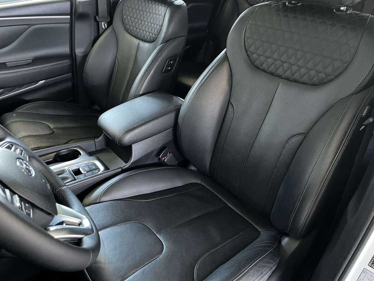 Hyundai Santa Fe с пробегом — 2020 год. Фото: #15