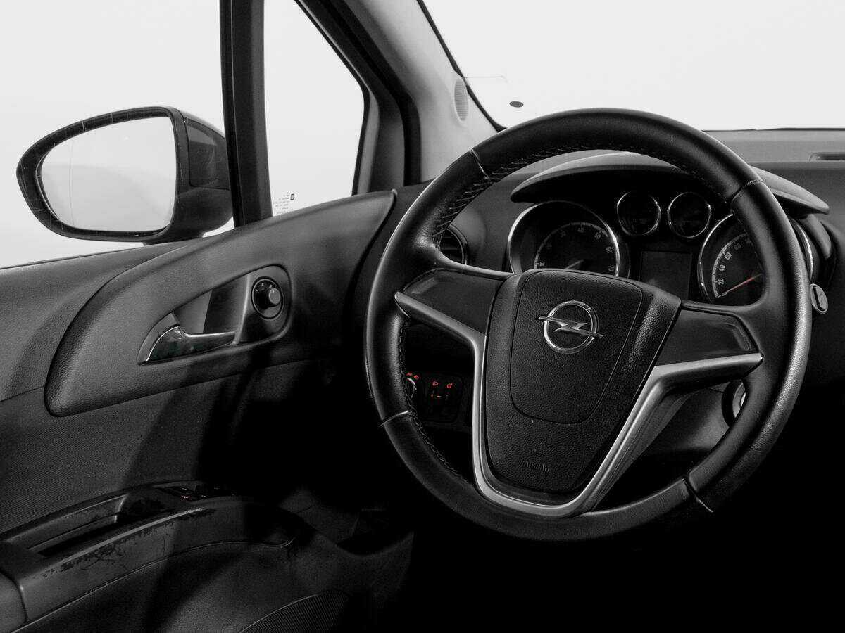 Opel Meriva с пробегом — 2012 год. Фото: #13