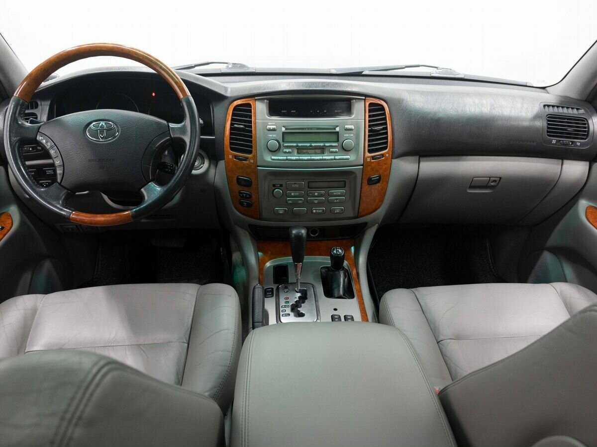 Toyota Land Cruiser с пробегом — 2007 год. Фото: #14