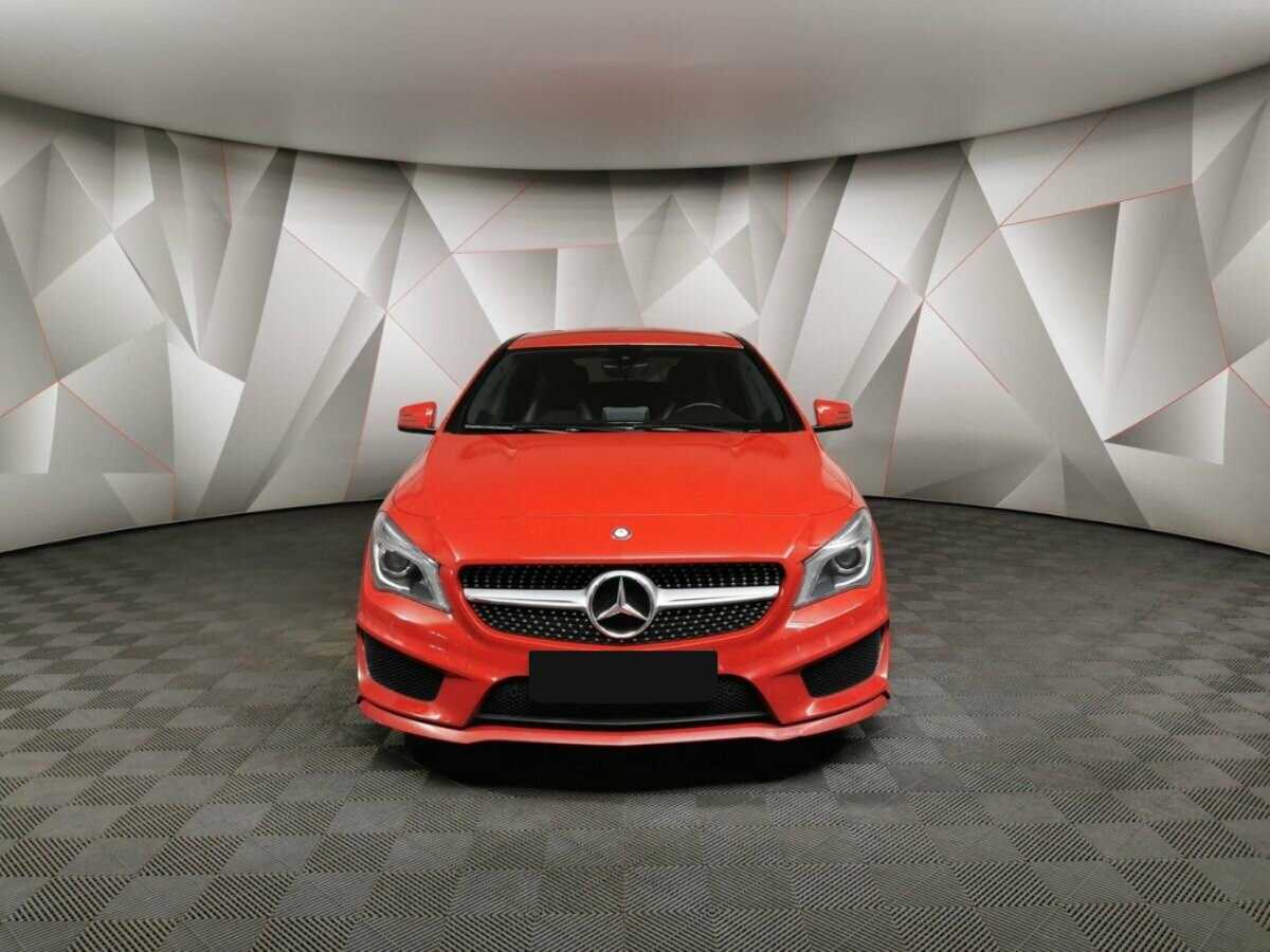 Mercedes-Benz CLA с пробегом — 2014 год. Фото: #6