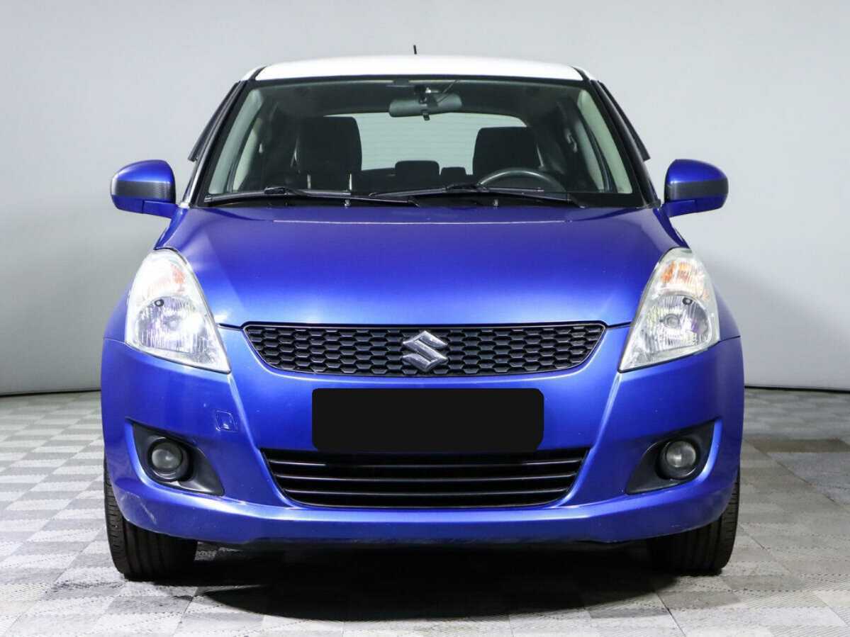Suzuki Swift с пробегом — 2011 год. Фото: #1