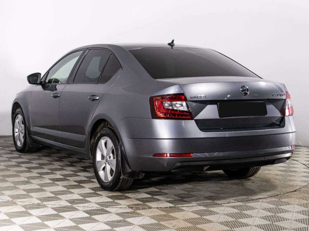 Skoda Octavia с пробегом — 2018 год. Фото: #6
