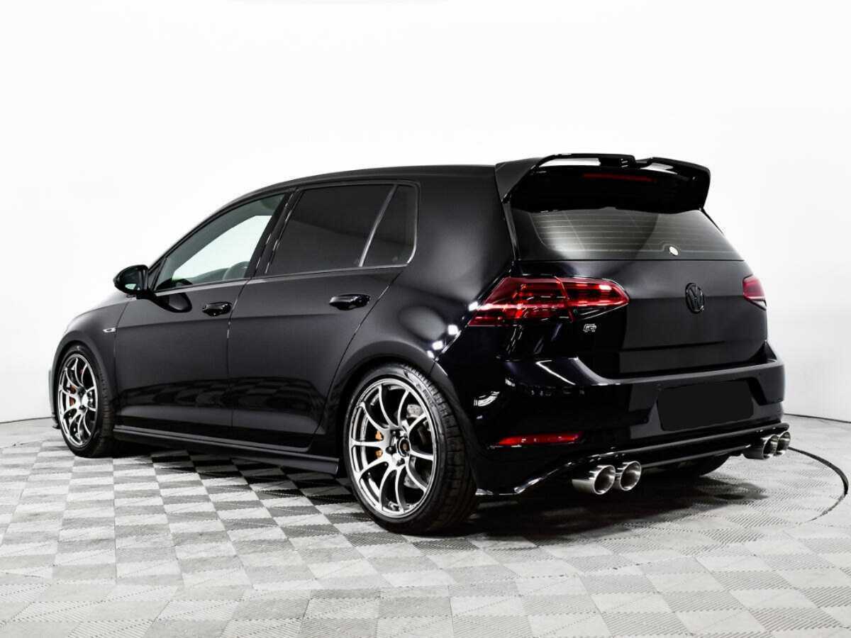 Volkswagen Golf R с пробегом — 2014 год. Фото: #6