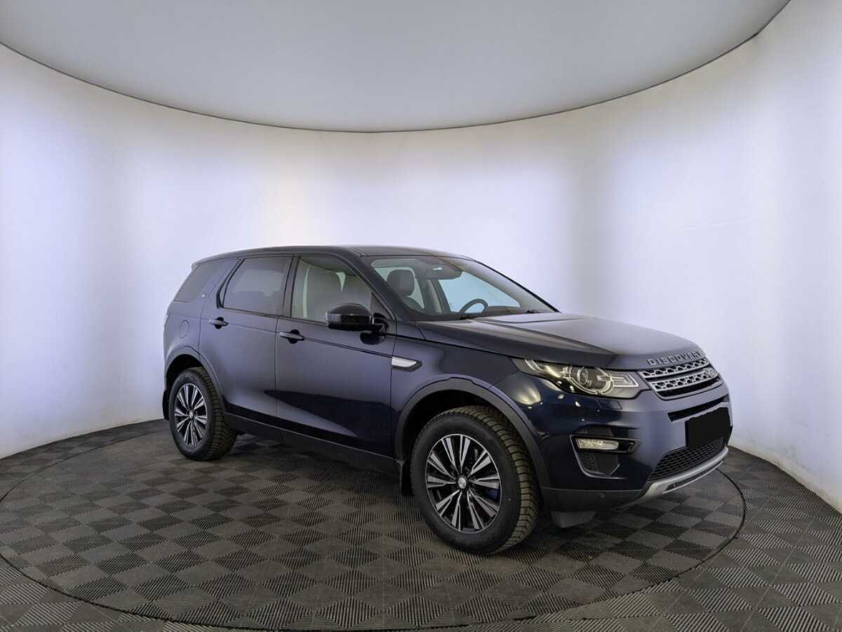 Land Rover Discovery Sport с пробегом — 2017 год. Фото: #2