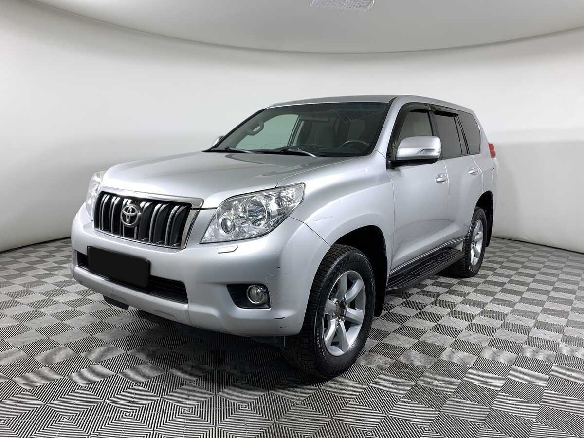 Toyota Land Cruiser Prado с пробегом — 2011 год. Фото: #0