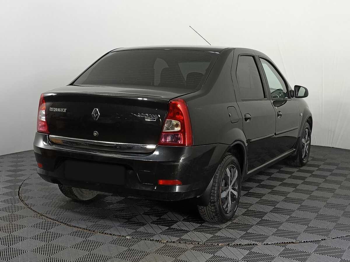Renault Logan с пробегом — 2011 год. Фото: #4