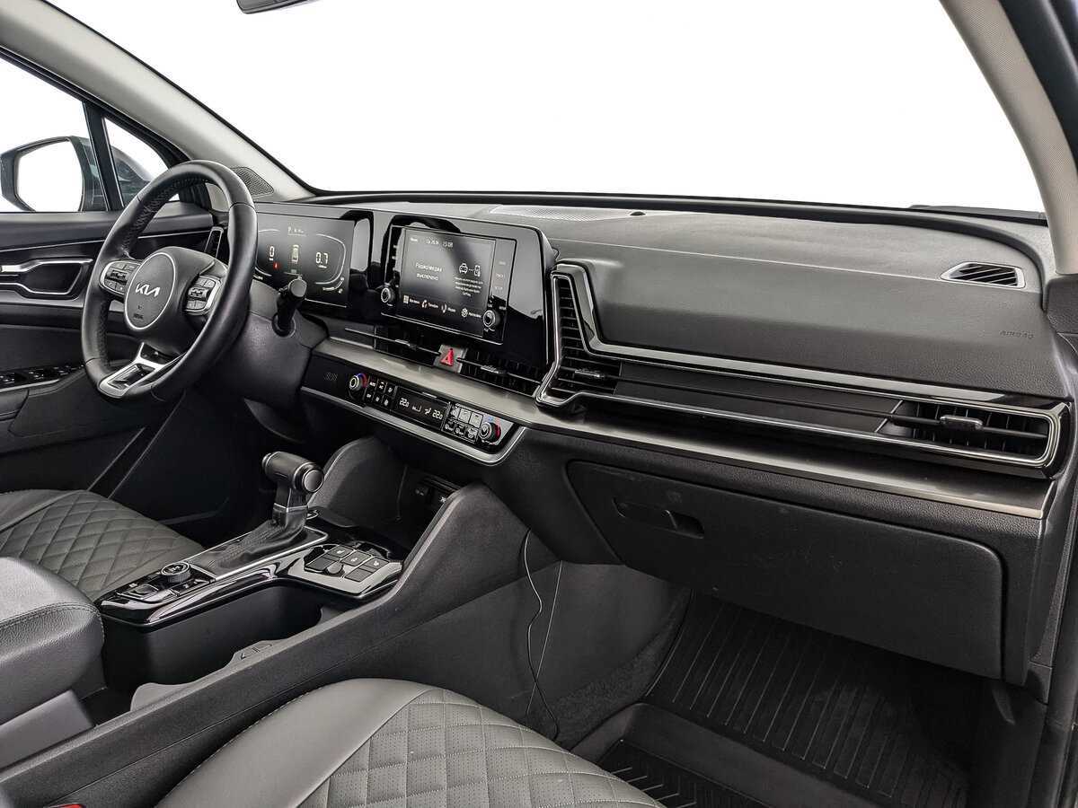Kia Sportage с пробегом — 2023 год. Фото: #8