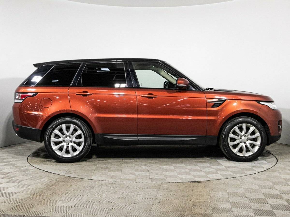 Land Rover Range Rover Sport с пробегом — 2014 год. Фото: #3