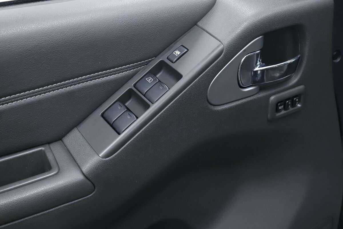 Nissan Pathfinder с пробегом — 2014 год. Фото: #9